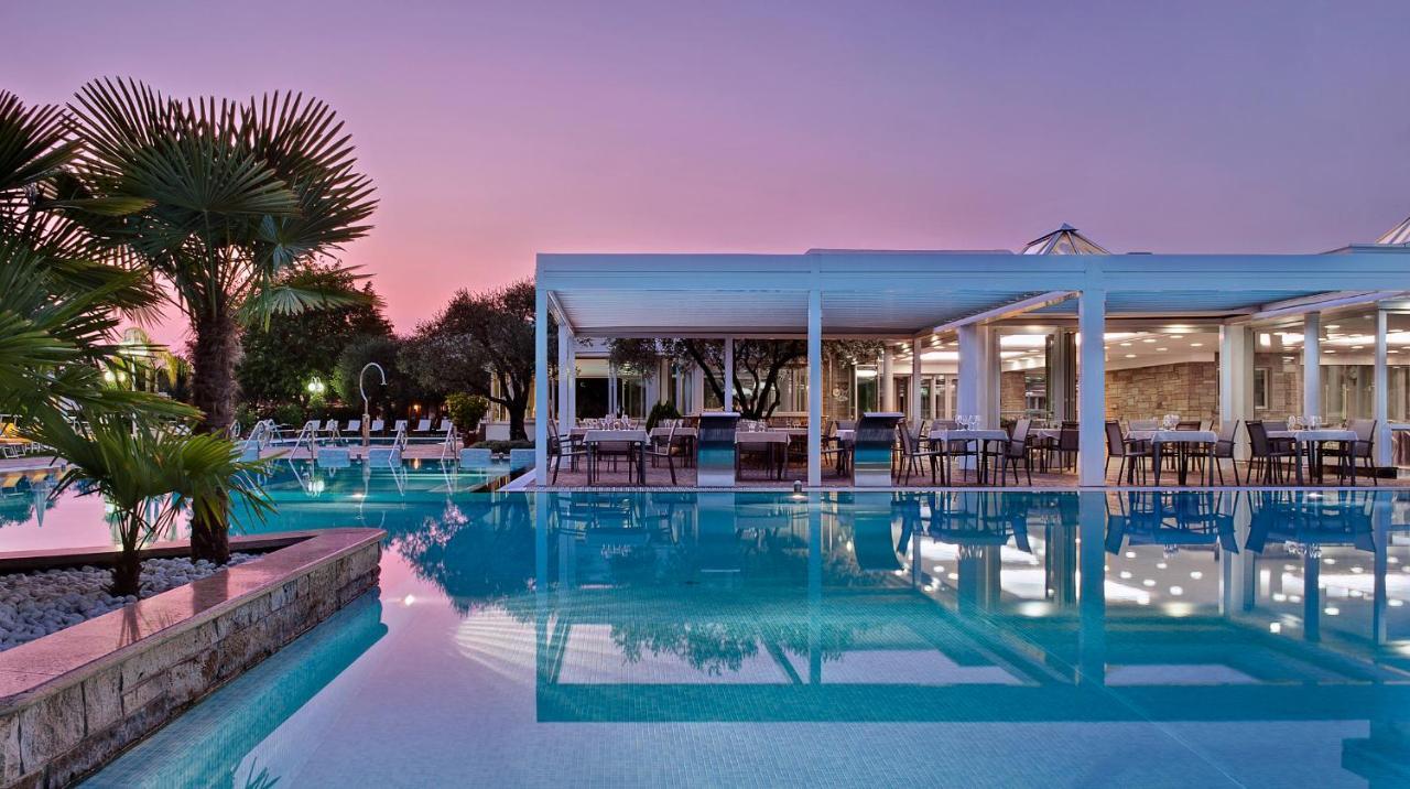 Tritone Luxury Hotel Thermae & Spa Abano Terme Bagian luar foto