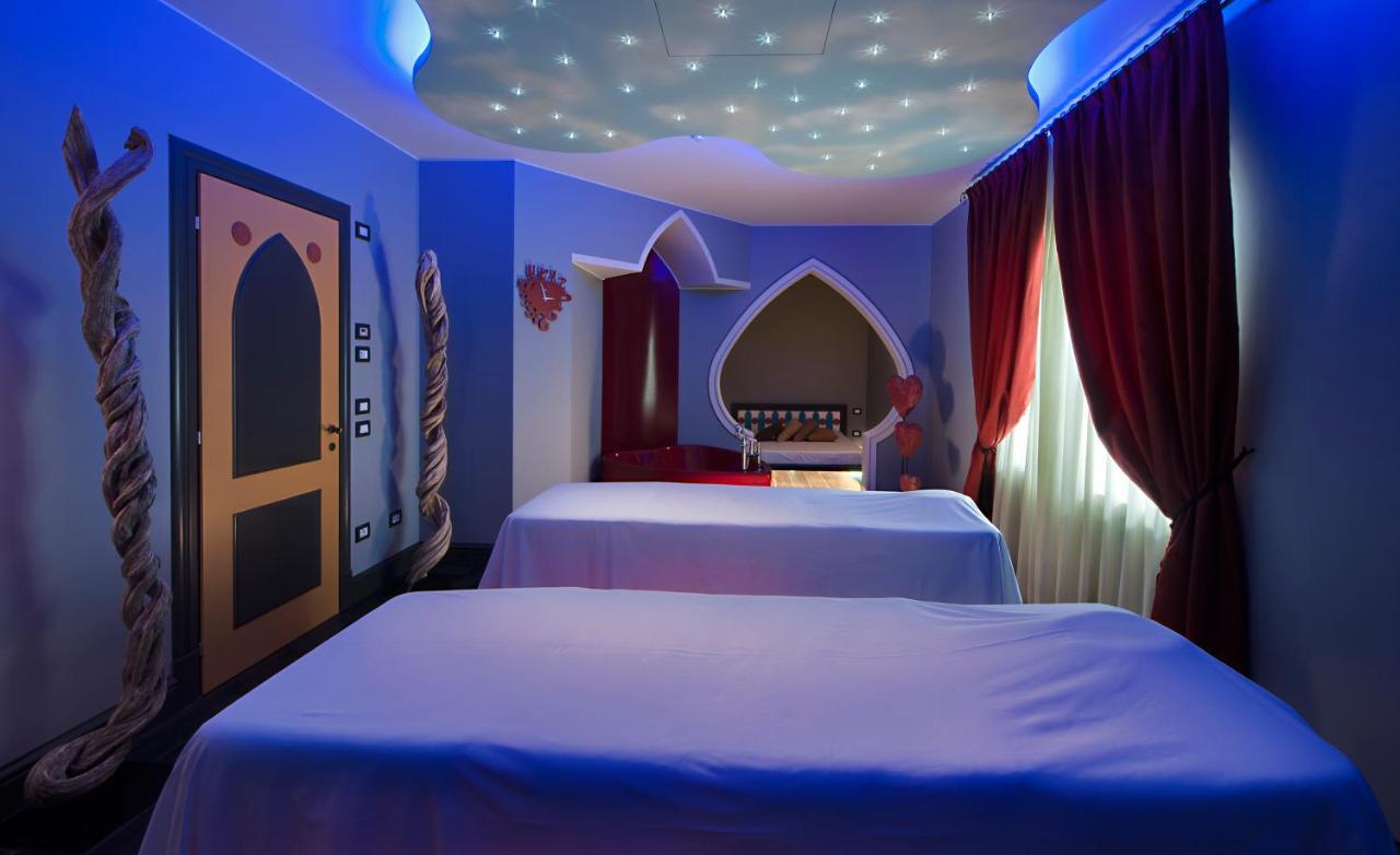 Tritone Luxury Hotel Thermae & Spa Abano Terme Bagian luar foto
