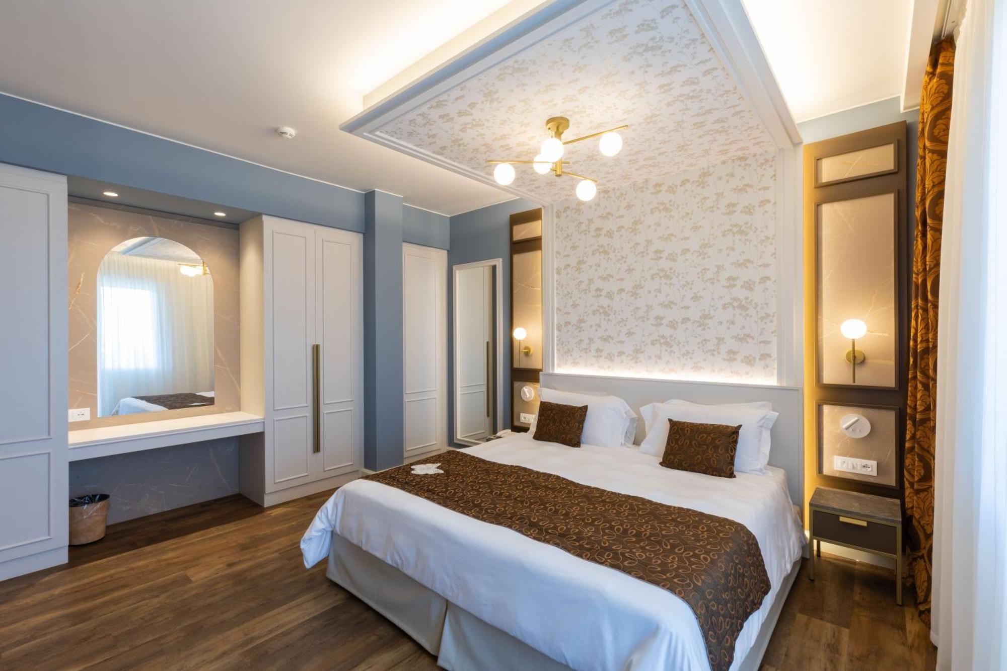 Tritone Luxury Hotel Thermae & Spa Abano Terme Bagian luar foto
